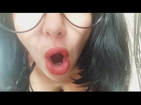 ❤️ Zlato, tvoje macecha tě dneska nepustí do školy... Moc tě potřebuju... Ruské porno u nás ️❤